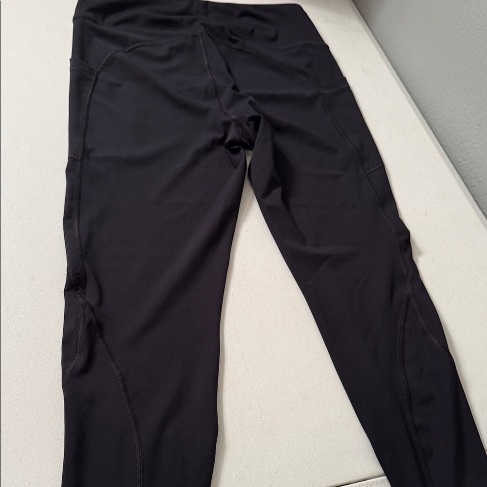 Amazon Essentials Black Women's Performance Leggi… - image 6